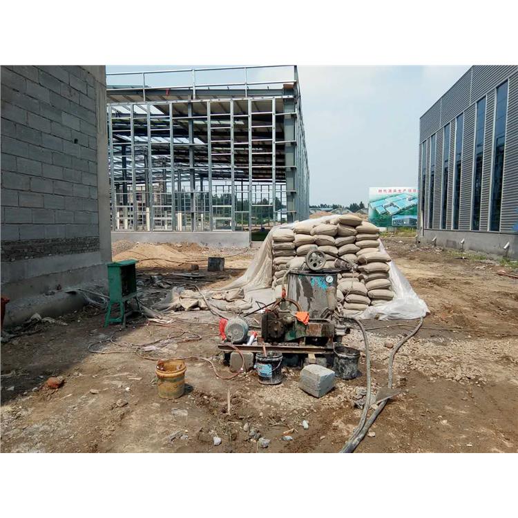 金城江地基下沉注浆加固施工